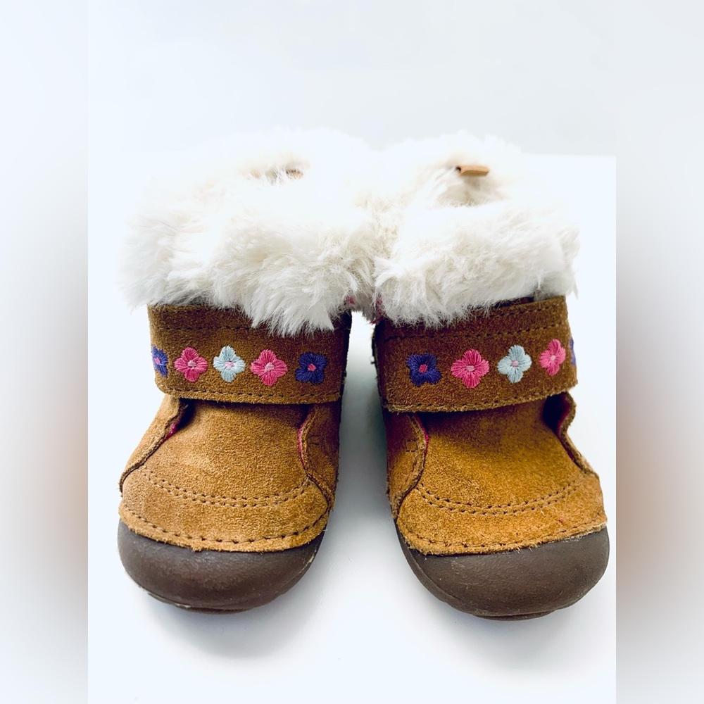 Stride Rite size 3.5/4 Boots